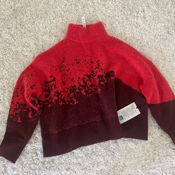 Lululemon NWT size 8 - Picture 6 of 11